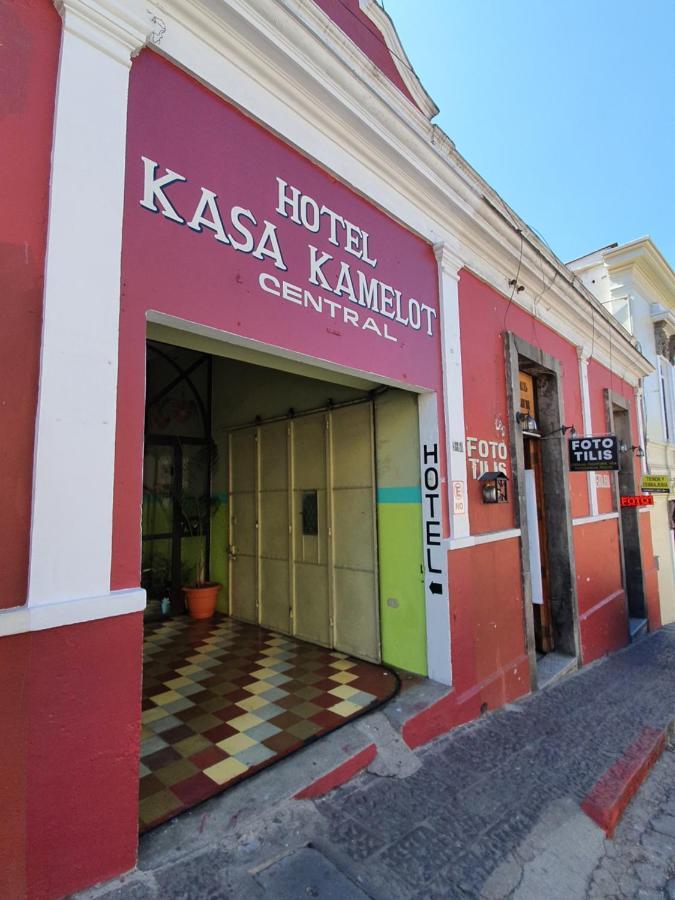 Hotel Kasa Kamelot Central كويتزالتنانغو المظهر الخارجي الصورة